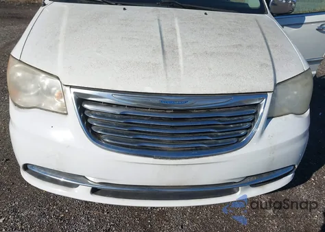 2012 Chrysler Town & Country Touring-L z USA, uszkodzony, nr VIN 2C4RC1CG3CR246130